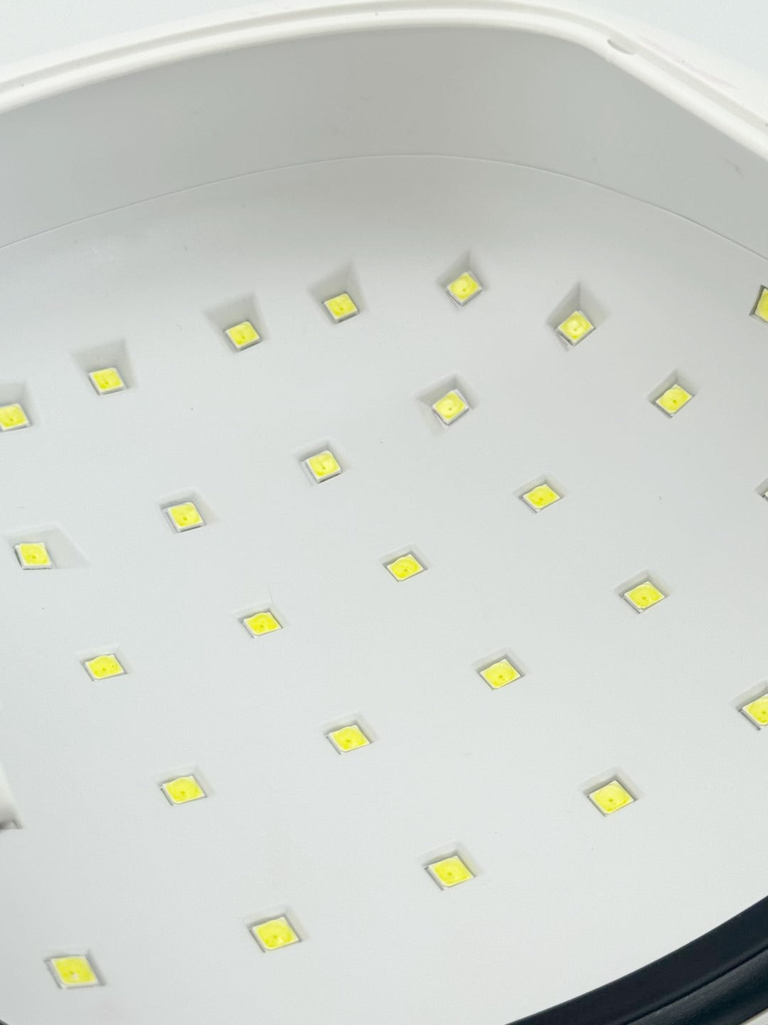 Lampe pour manucure et pédicure Neonail LED 36W/48 with LCD Display